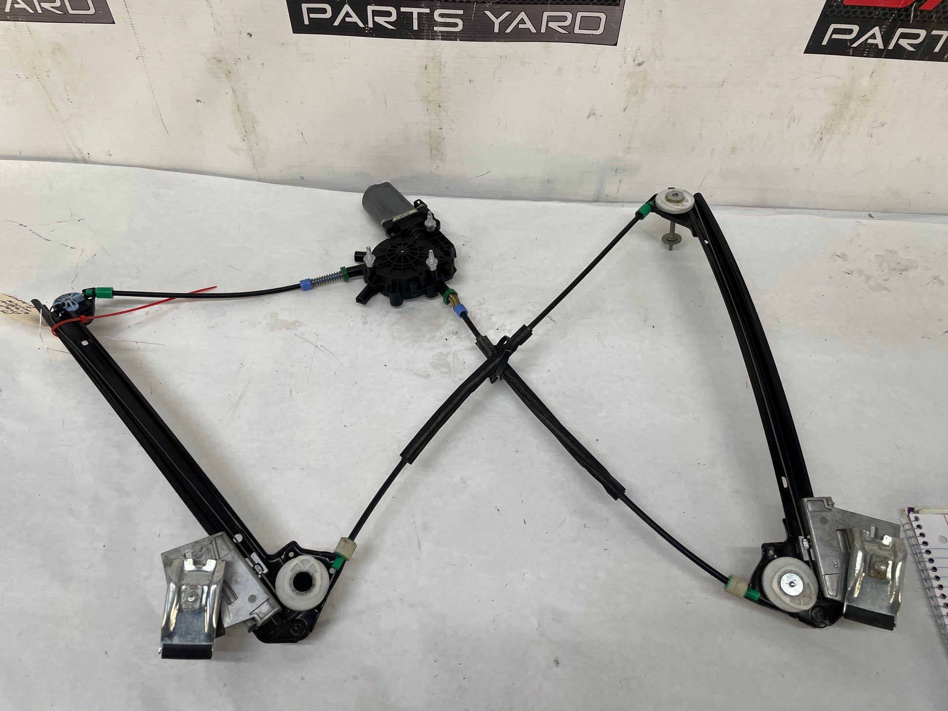 2004 Chevy C5 Corvette Z06 RH Passenger Window Regulator w/ Motor OEM - Day's Parts Yard