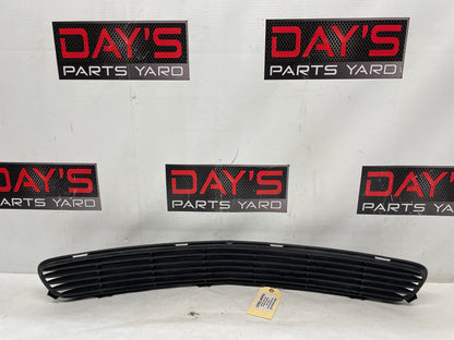2004 Pontiac GTO Front Lower Grille OEM - Day's Parts Yard