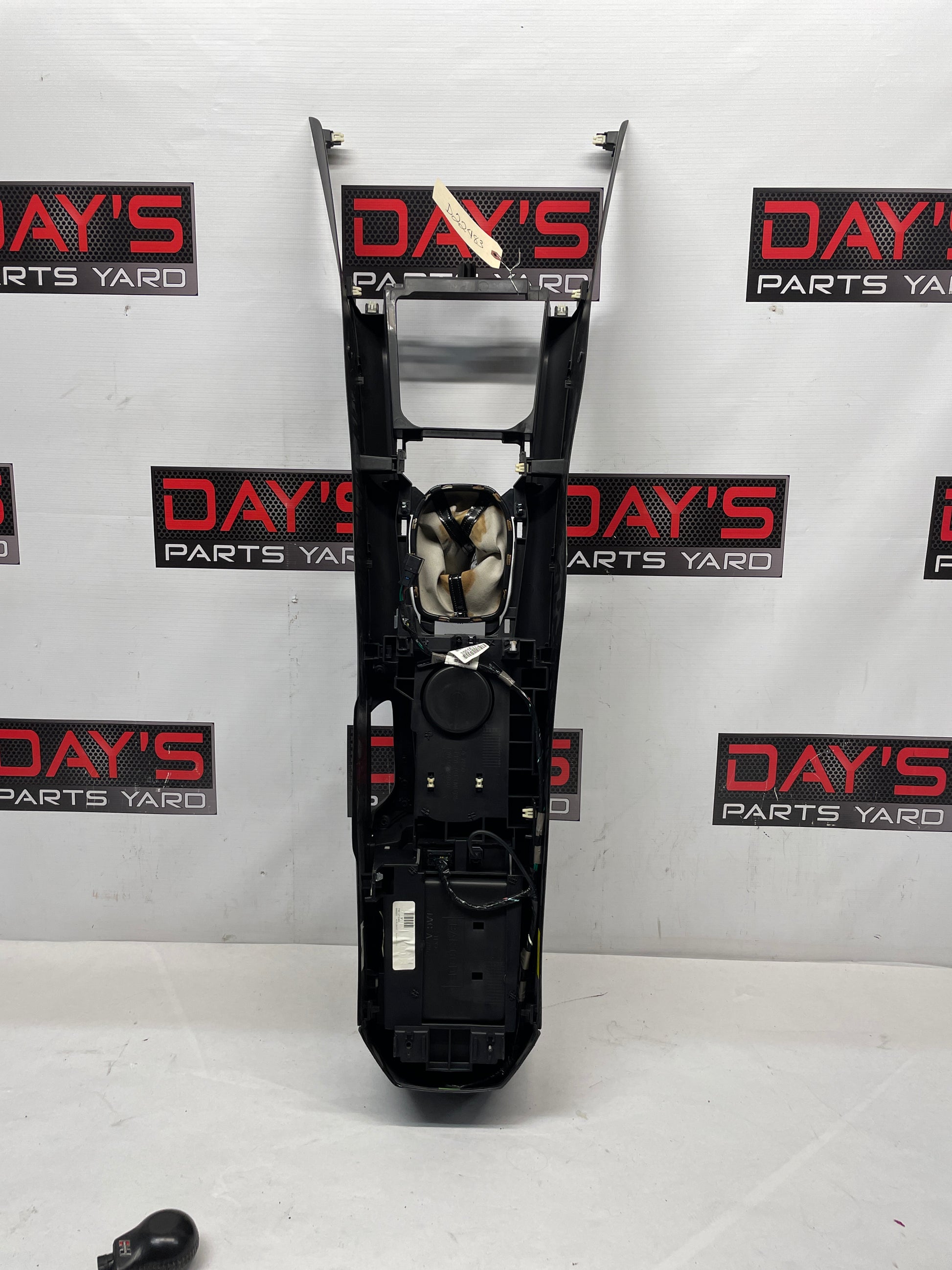 2012 Chevy Camaro SS Center Console Armrest w/ Side Trims Panels OEM - Day's Parts Yard