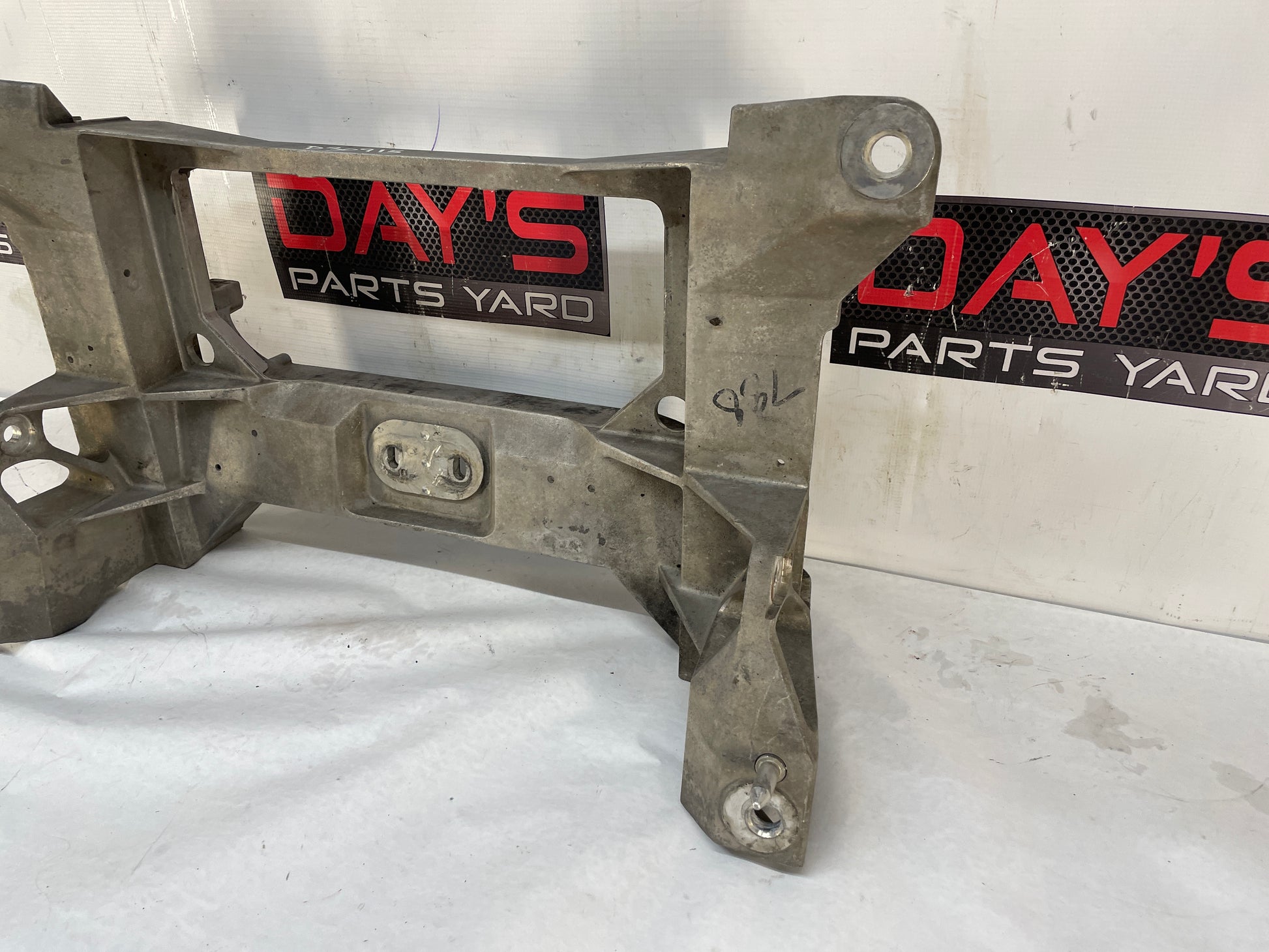 2004 Chevy C5 Corvette Z06 Rear Suspension Cradle Subframe Transmission Crossmember OEM - Day's Parts Yard