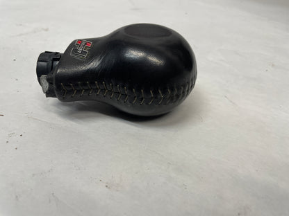 2012 Chevy Camaro SS Center Console Armrest w/ Side Trims Panels OEM - Day's Parts Yard