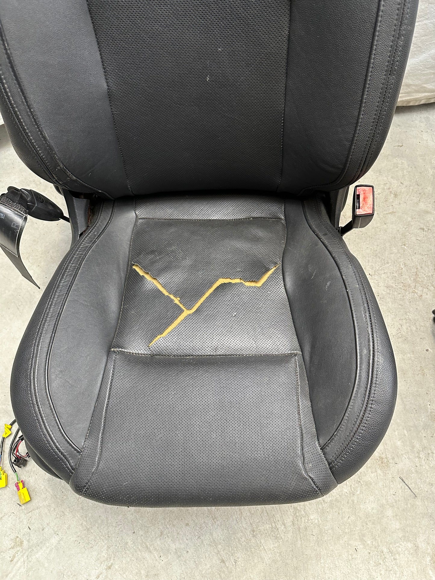 2009 Pontiac G8 GT Seats Front and Rear Black Leather OEM LOCAL PICK UP