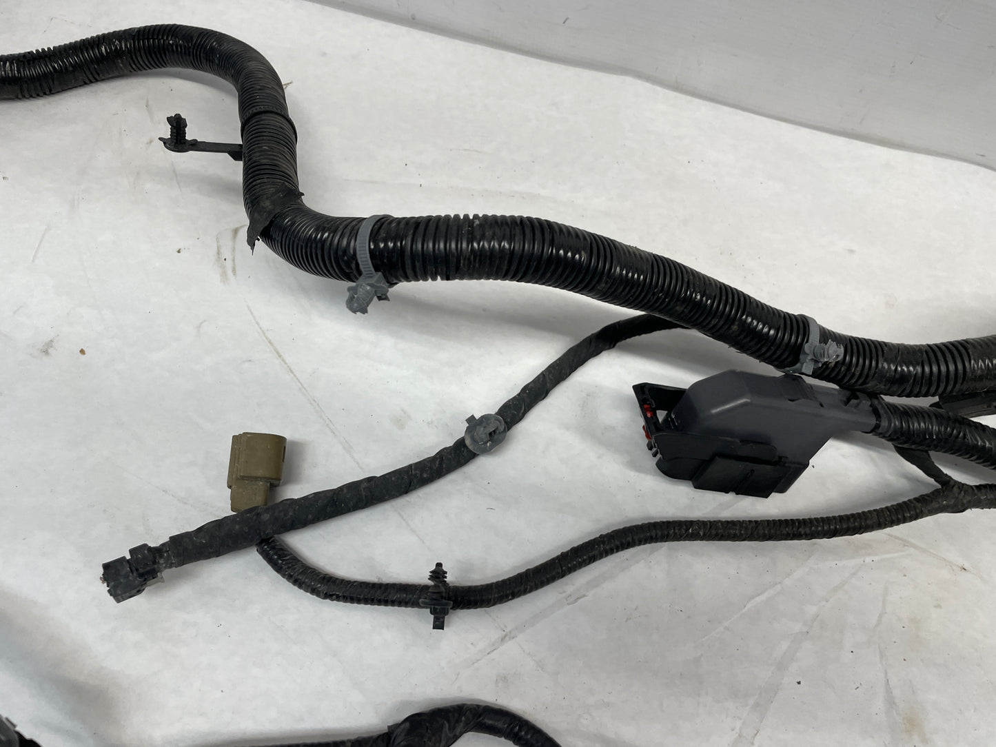 2014 Chevy Camaro ZL1 Engine Bay Head Lamp Light Firewall Wire Wiring Harness OEM