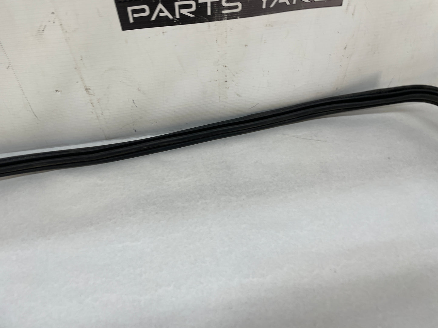2010 Cadillac CTS-V Sedan Trunk Deck Lid Weather Strip Rubber Seal OEM