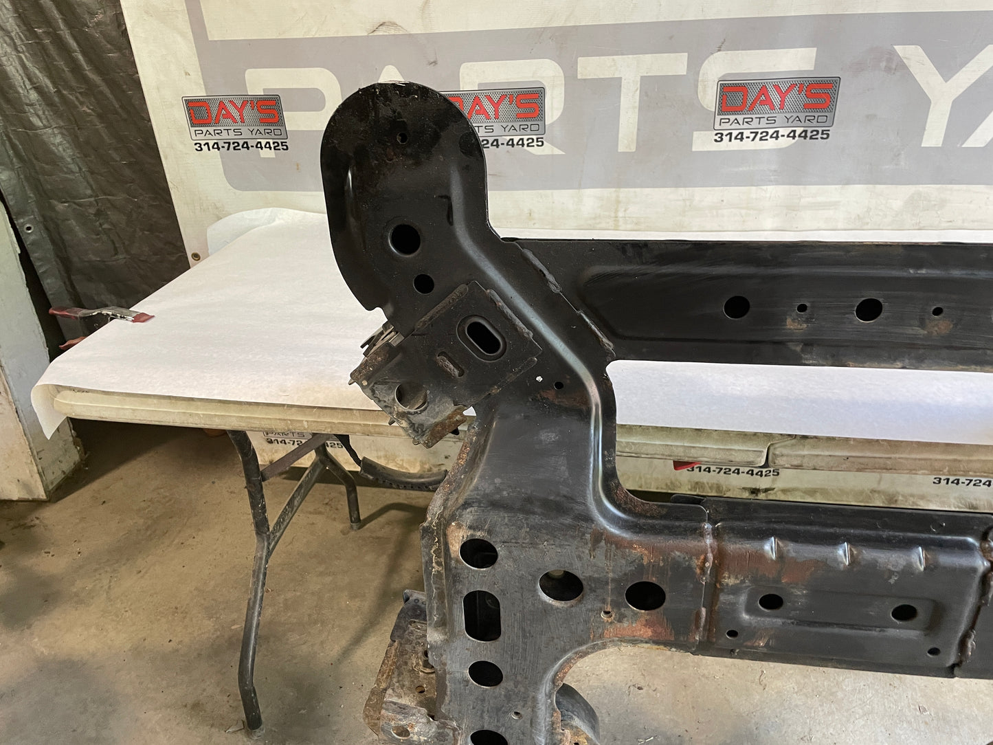 2009 Pontiac G8 Front Cradle Cross K Member Sub Frame OEM