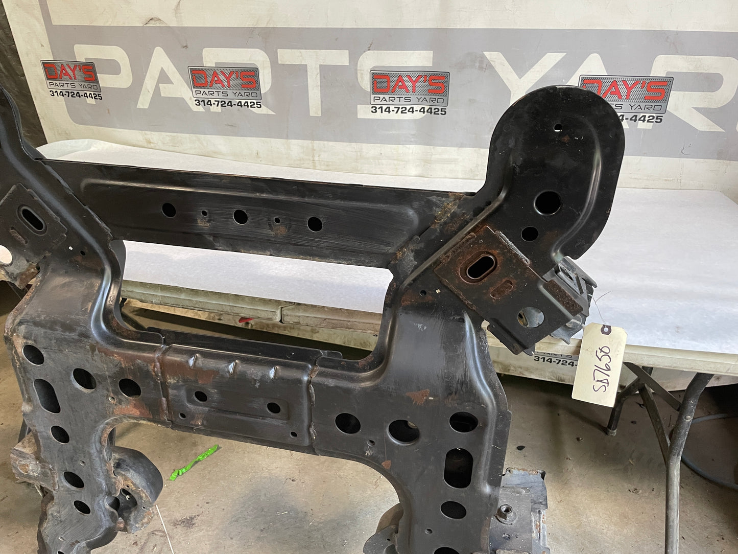 2009 Pontiac G8 Front Cradle Cross K Member Sub Frame OEM