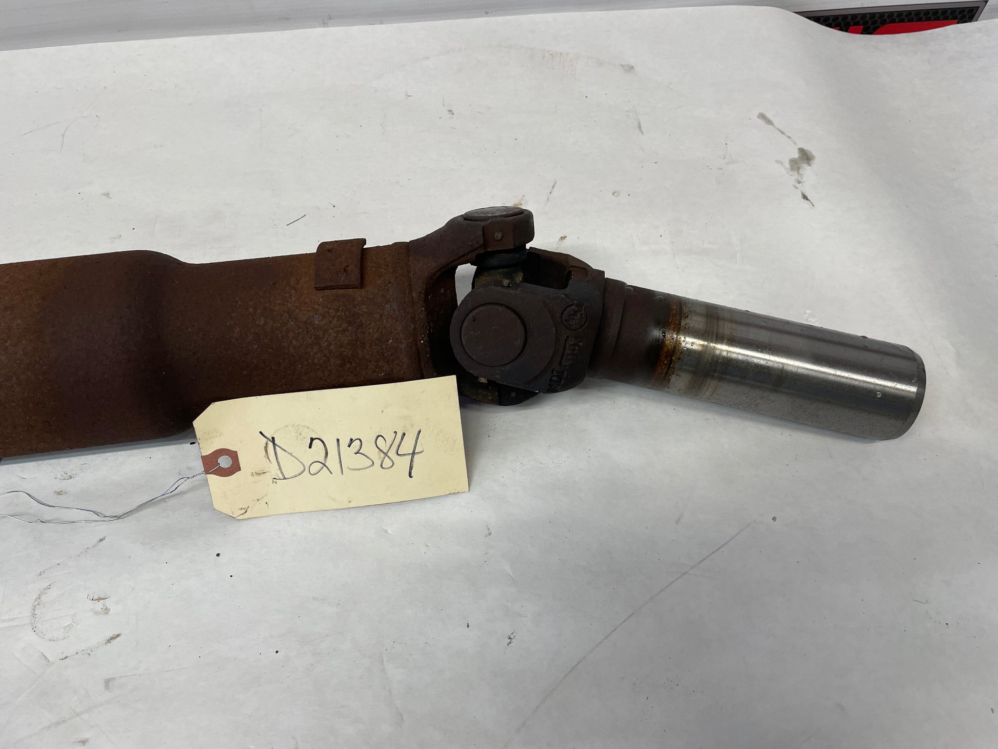 2003 Chevy Suburban Driveshaft Drive Shaft OEM - Day's Parts Yard