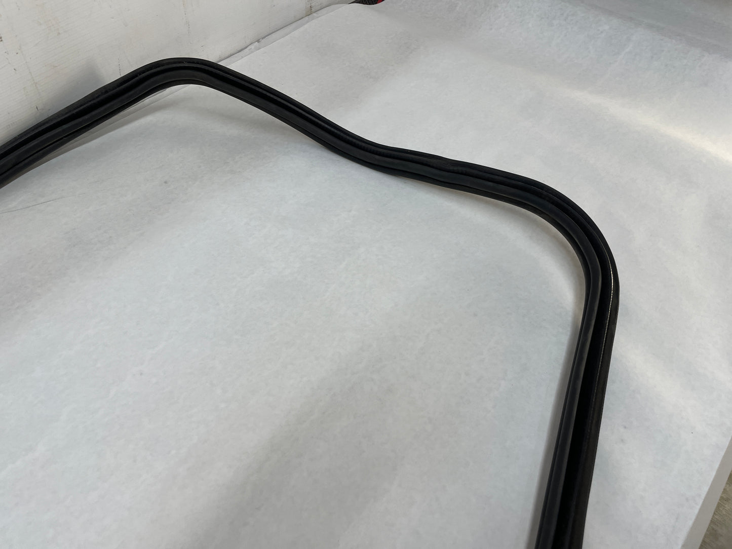 2010 Cadillac CTS-V Sedan Trunk Deck Lid Weather Strip Rubber Seal OEM