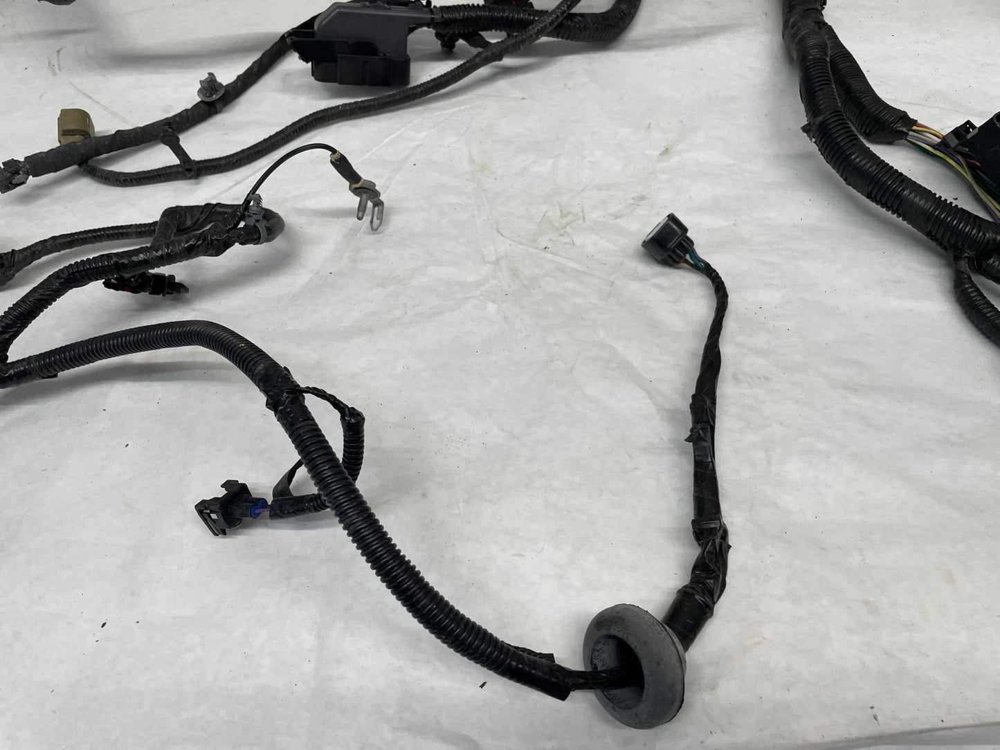 2014 Chevy Camaro ZL1 Engine Bay Head Lamp Light Firewall Wire Wiring Harness OEM