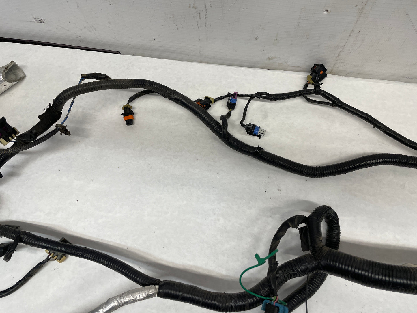 2013 Chevy Camaro ZL1 Engine Motor Transmission Wiring Wire Harness OEM - Day's Parts Yard