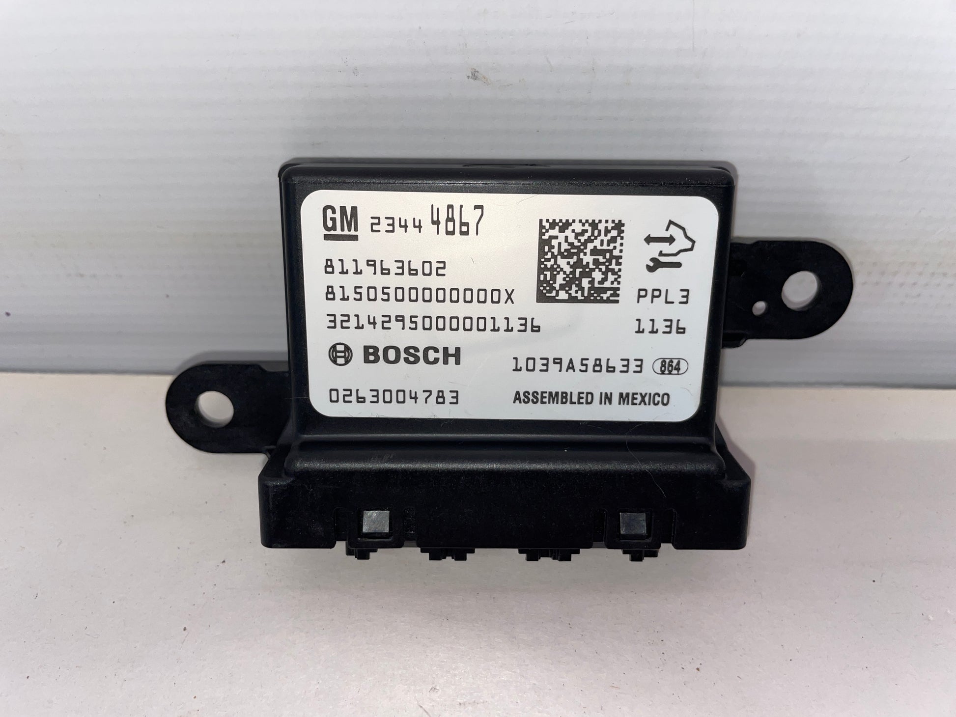 2015 Chevy SS Sedan Parking Assist Control Module OEM - Day's Parts Yard