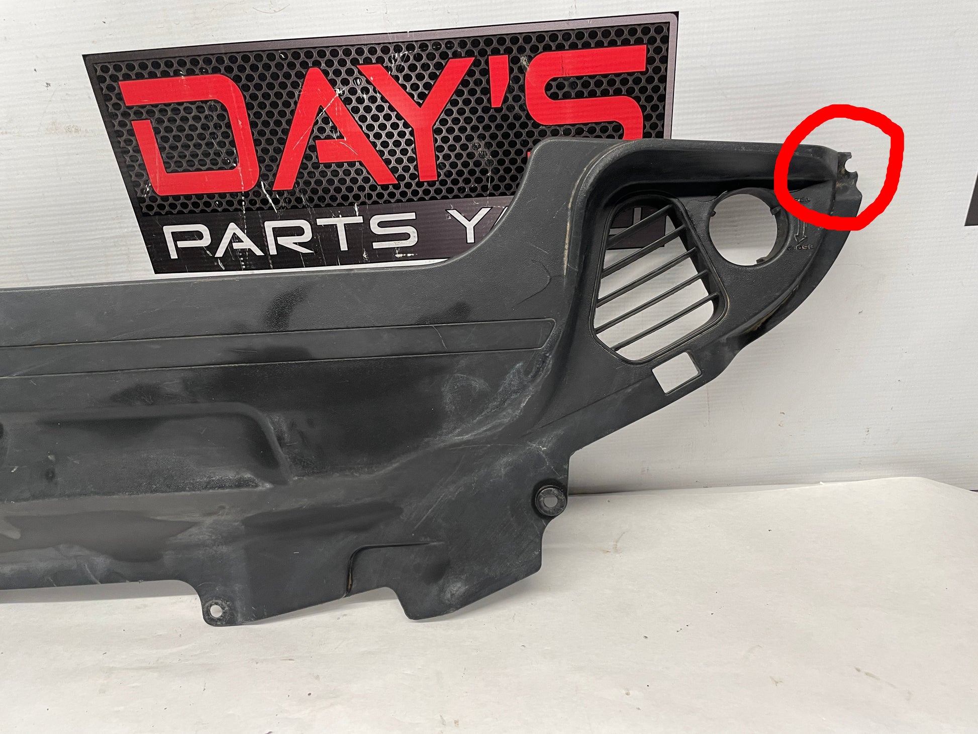 2006 Pontiac GTO Upper Radiator Core Support Cover Air Baffle Cover OEM - Day's Parts Yard