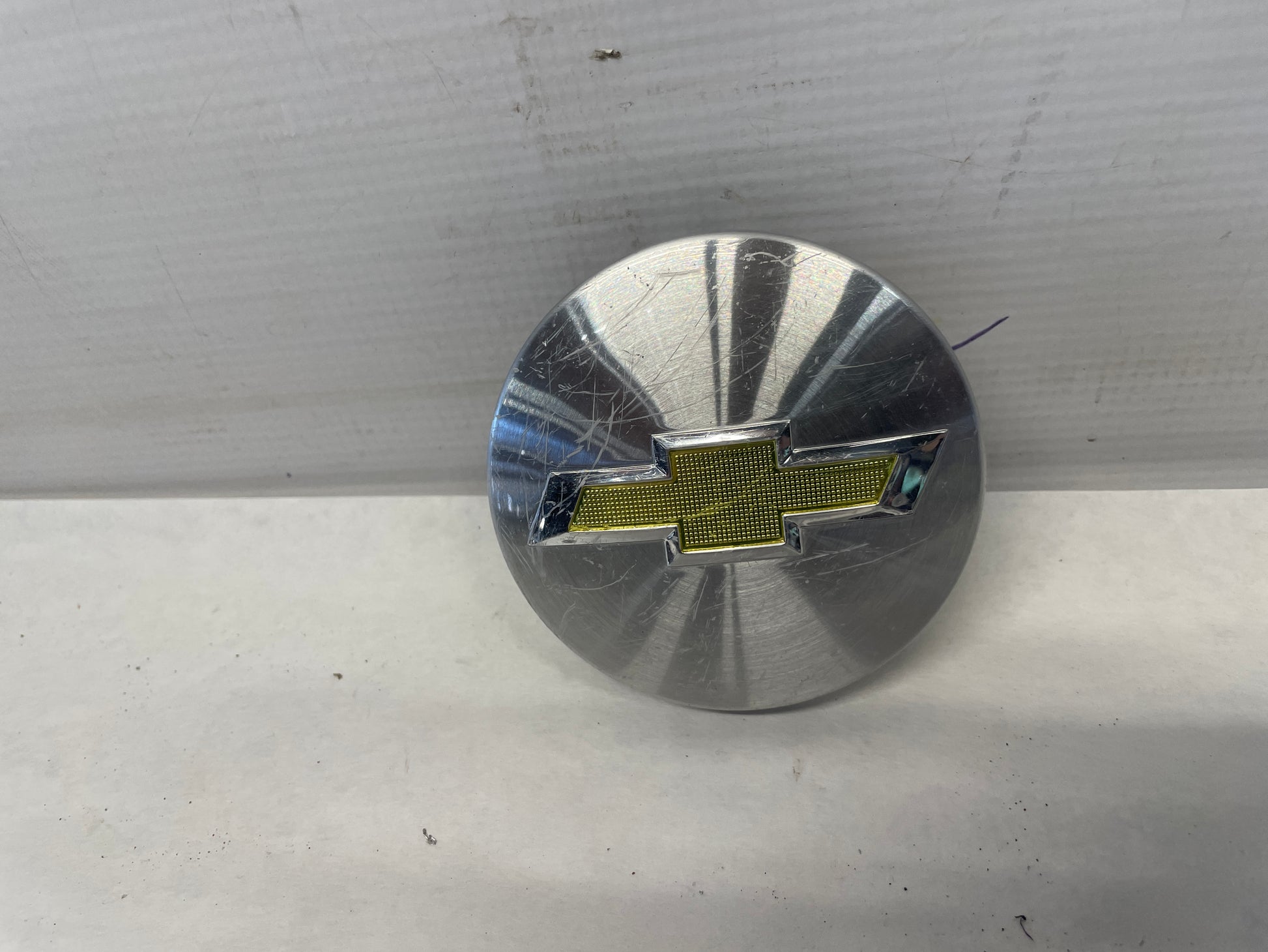 2015 Chevy Silverado K1500 Center Wheel Cap OEM - Day's Parts Yard