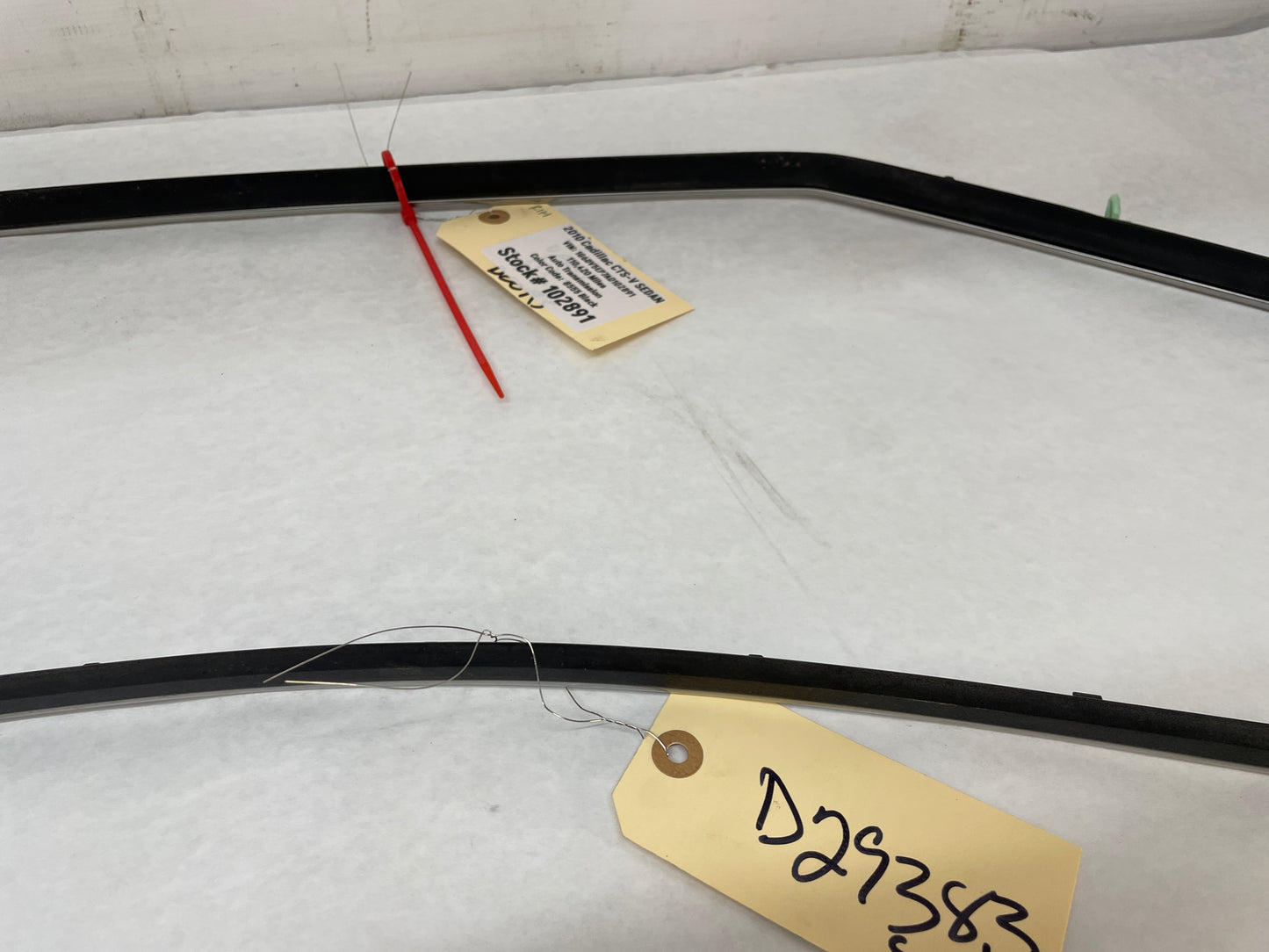 2010 Cadillac CTS-V Sedan RH & LH Roof Top Body Side Window Reveal Trim Molding OEM