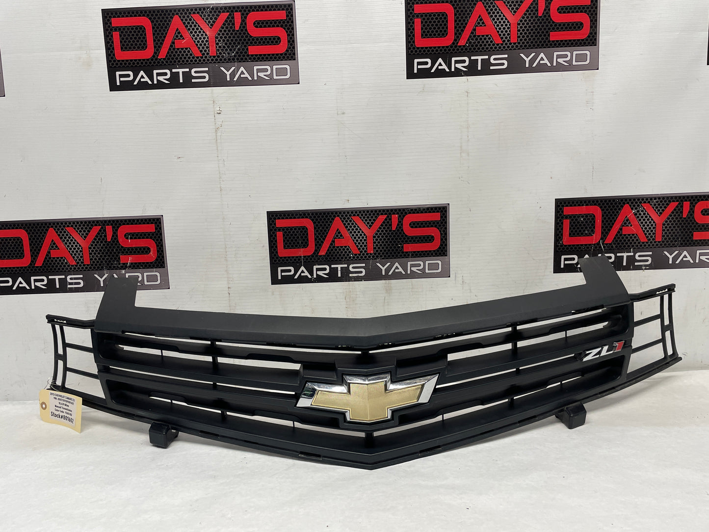 2013 Chevy Camaro ZL1 Front Bumper Fascia Upper Plastic Grille OEM - Day's Parts Yard