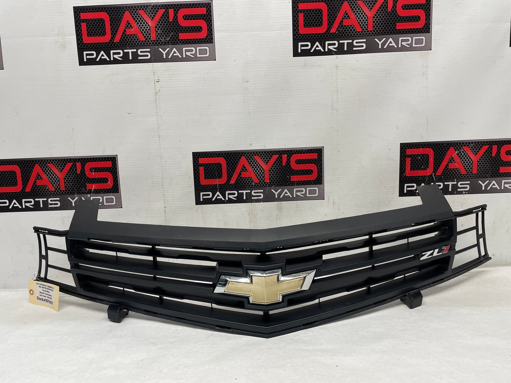 2013 Chevy Camaro ZL1 Front Bumper Fascia Upper Plastic Grille OEM - Day's Parts Yard
