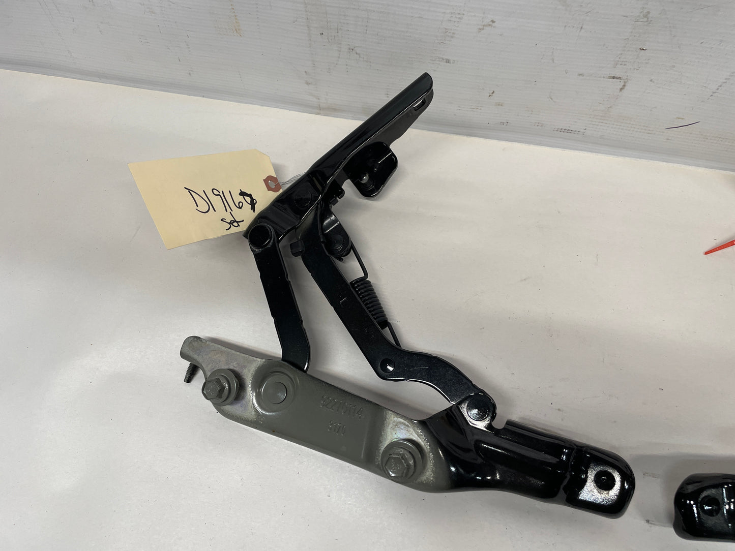 2014 Chevy SS Sedan Trunk Deck Lid Hinges OEM - Day's Parts Yard