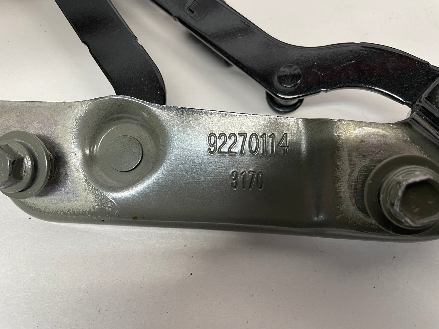 2014 Chevy SS Sedan Trunk Deck Lid Hinges OEM - Day's Parts Yard