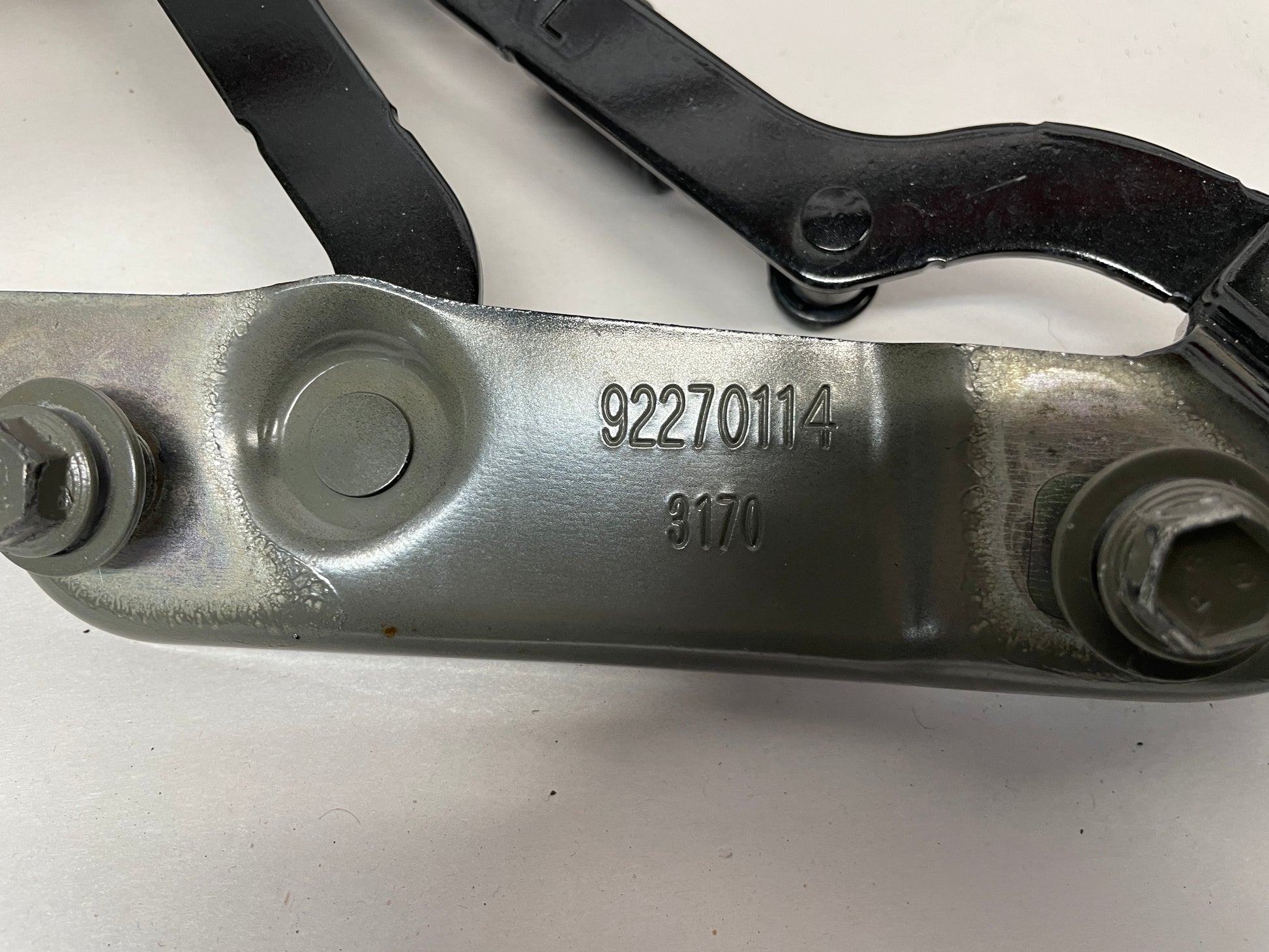 2014 Chevy SS Sedan Trunk Deck Lid Hinges OEM - Day's Parts Yard