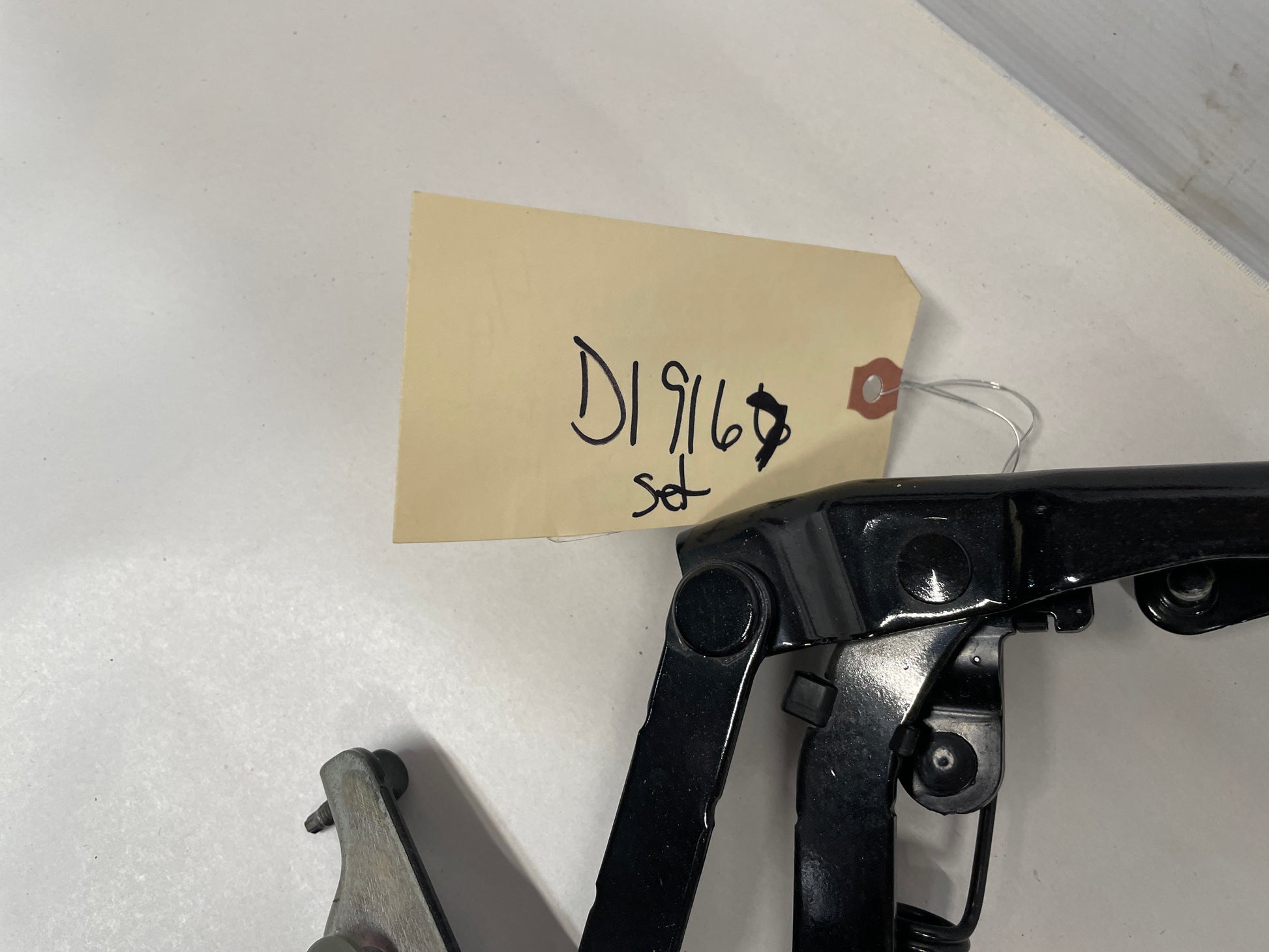 2014 Chevy SS Sedan Trunk Deck Lid Hinges OEM - Day's Parts Yard