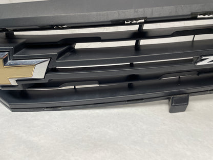 2013 Chevy Camaro ZL1 Front Bumper Fascia Upper Plastic Grille OEM - Day's Parts Yard