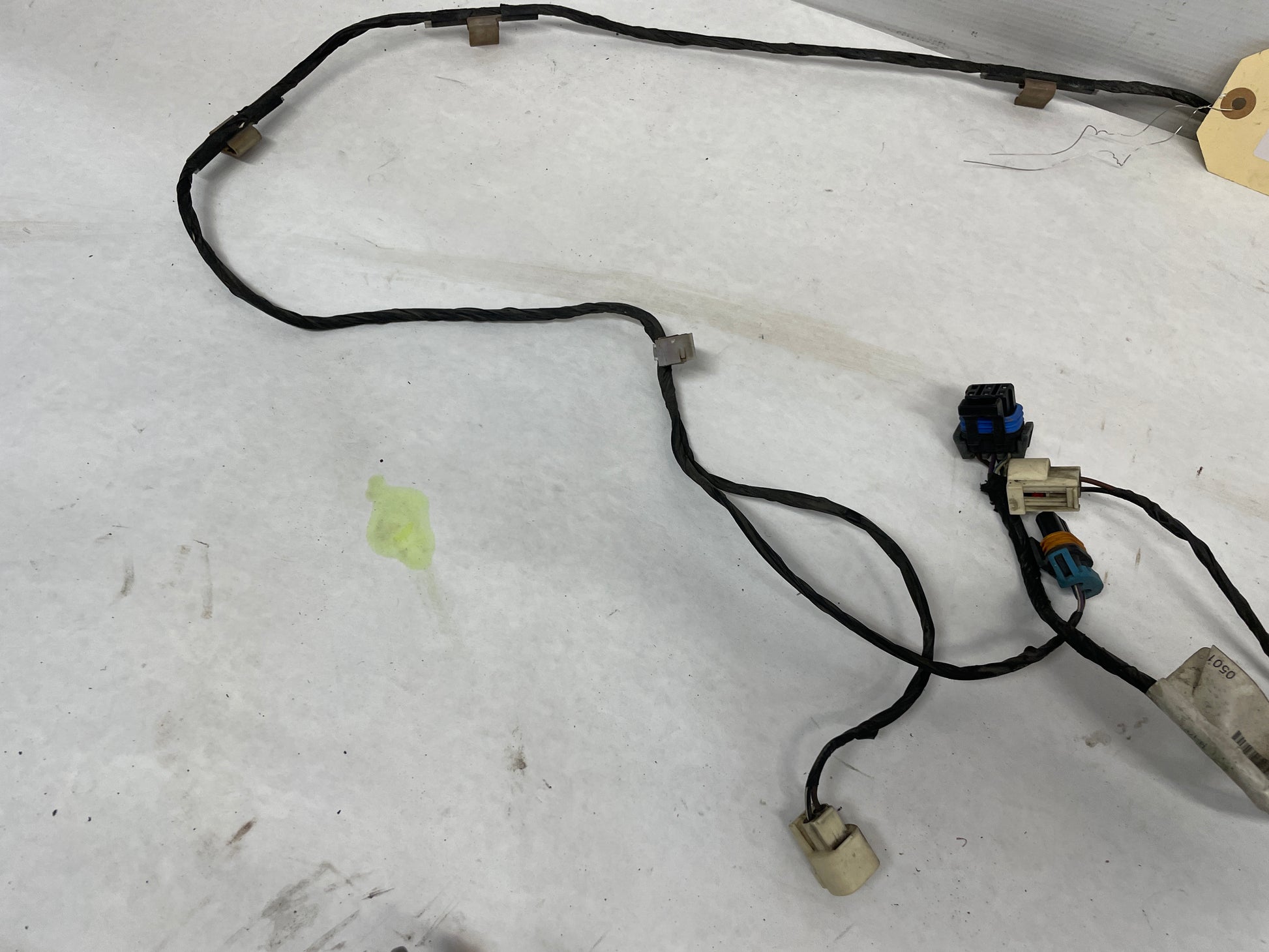 2004 Pontiac GTO Front Bumper Fog Light Lamp Wire Wiring Harness OEM - Day's Parts Yard