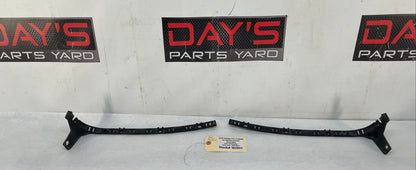 2010 Cadillac CTS-V Sedan RH & LH Rear Bumper Fascia Bracket Guide OEM