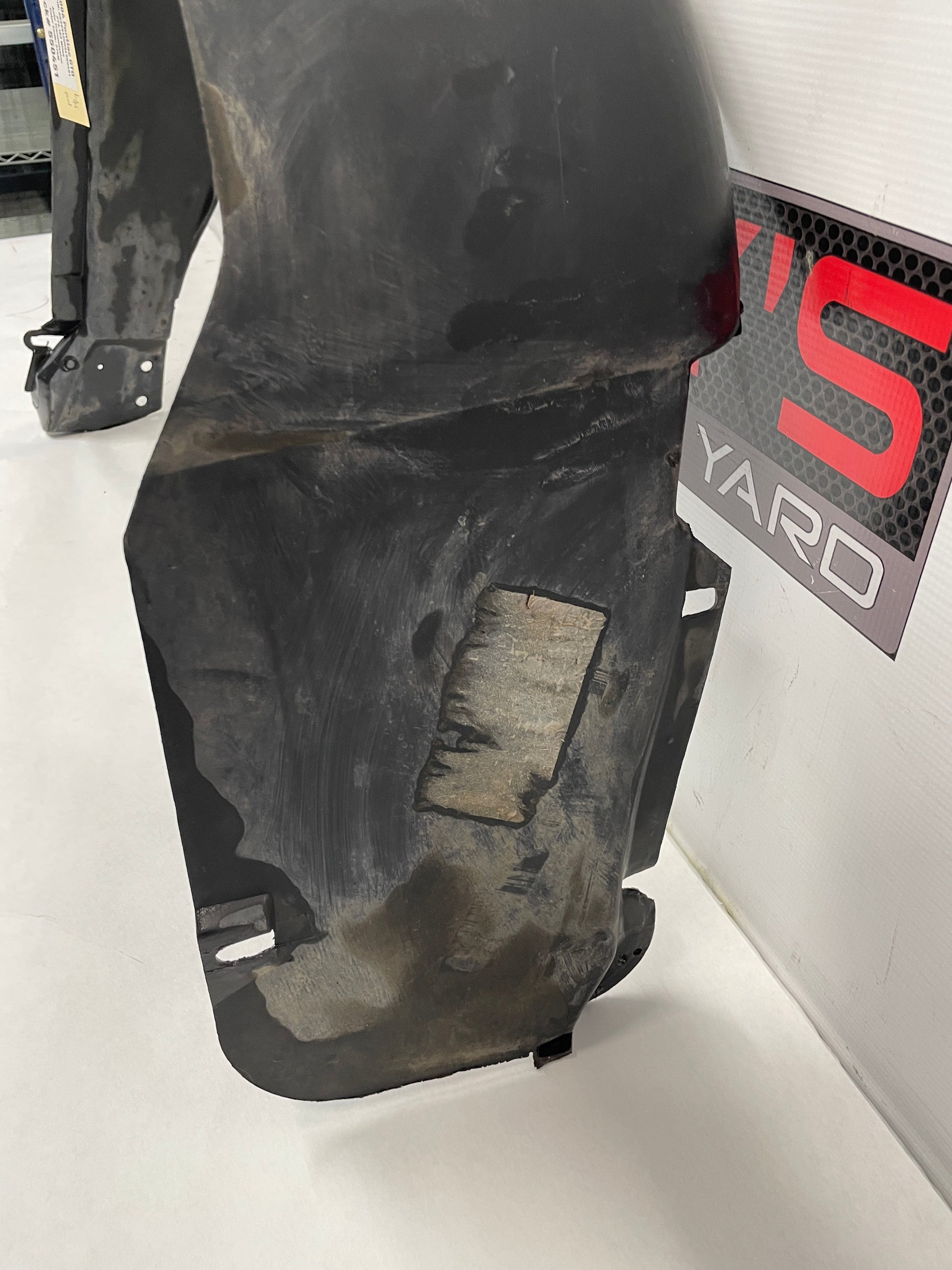 2006 Pontiac GTO LH Driver Front Fender Wheel House Well Liner OEM - Day's Parts Yard