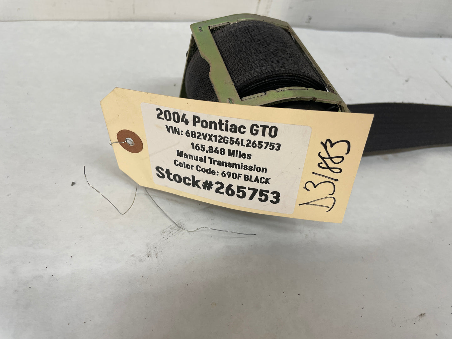 2004 Pontiac GTO LH Driver Front Seatbelt Retractors OEM - Day's Parts Yard