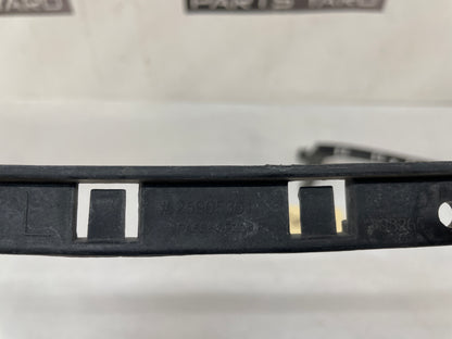 2010 Cadillac CTS-V Sedan RH & LH Rear Bumper Fascia Bracket Guide OEM