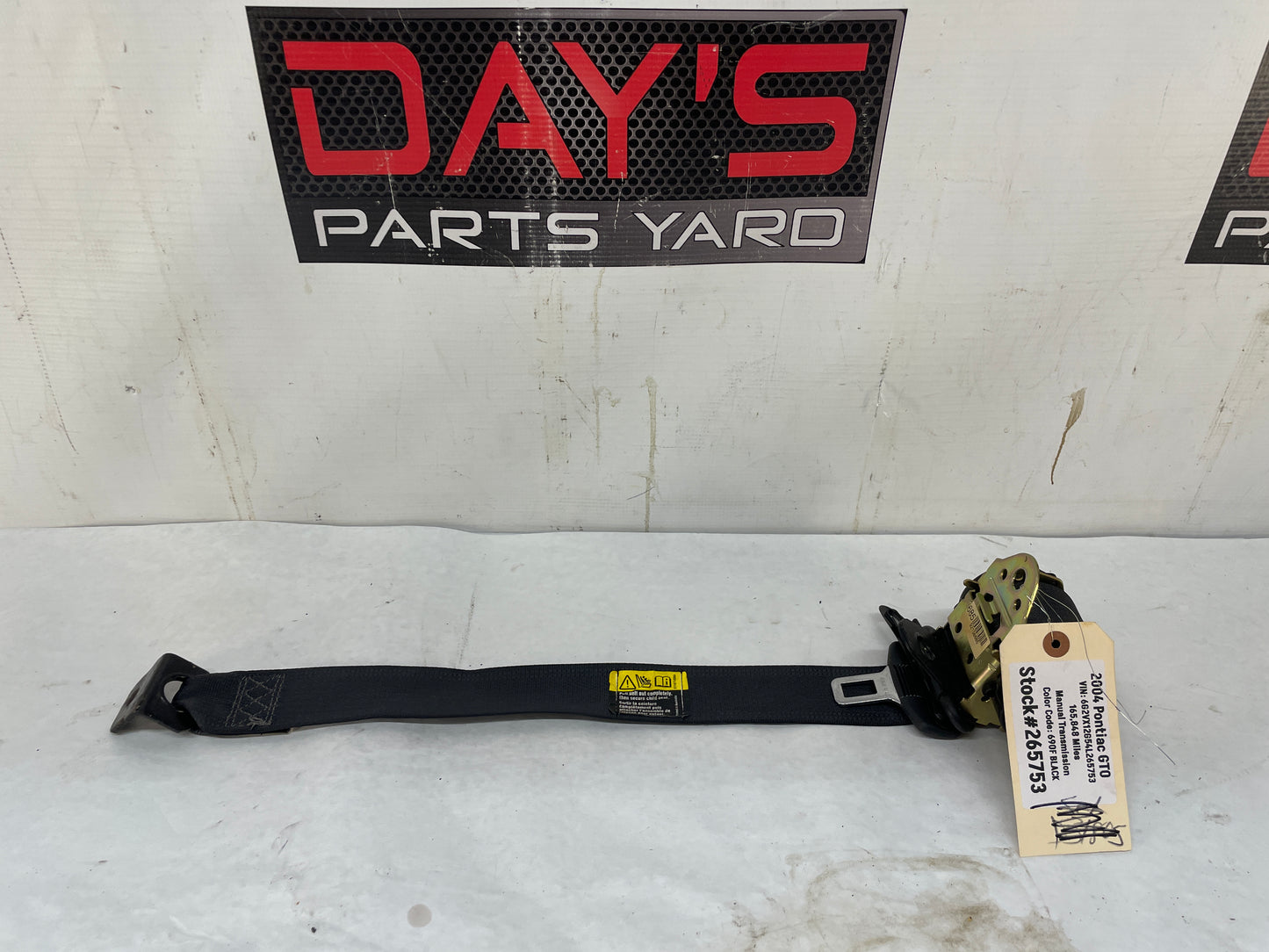 2004 Pontiac GTO LH Driver Rear Seat Belt Seatbelt Retractors OEM - Day's Parts Yard