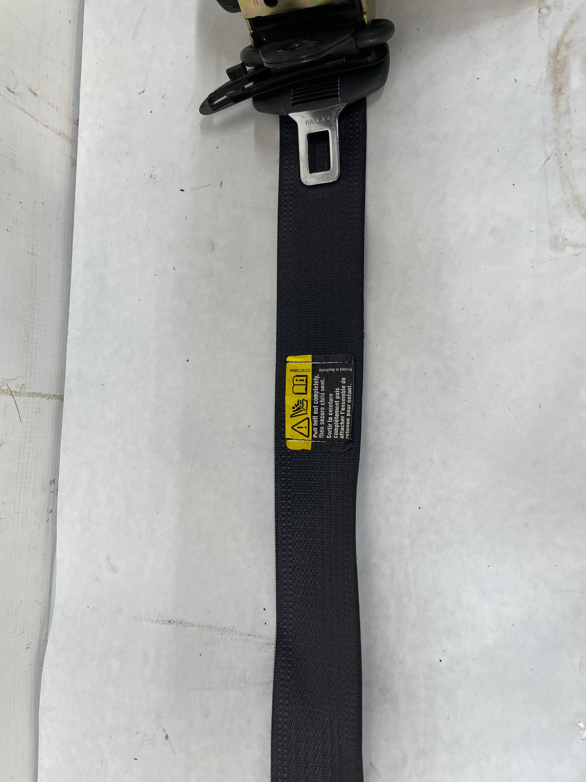 2004 Pontiac GTO LH Driver Rear Seat Belt Seatbelt Retractors OEM - Day's Parts Yard