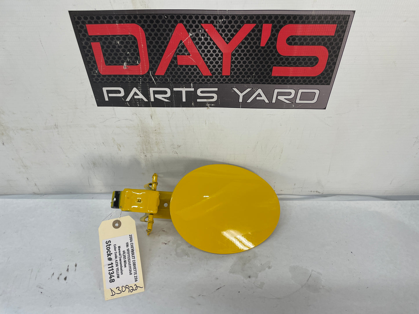 2004 Chevy C5 Corvette Z06 Complete Fuel Gas Door Lid Cover Assembly OEM - Day's Parts Yard
