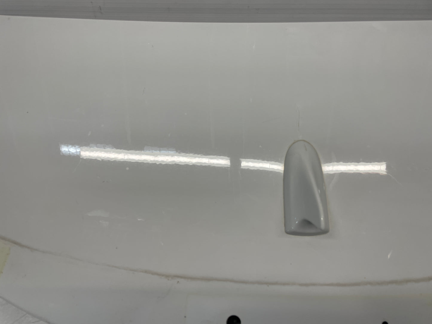 2014 Chevy Camaro ZL1 Convertible Trunk Deck Lid w/ Shark Fin Antenna White OEM