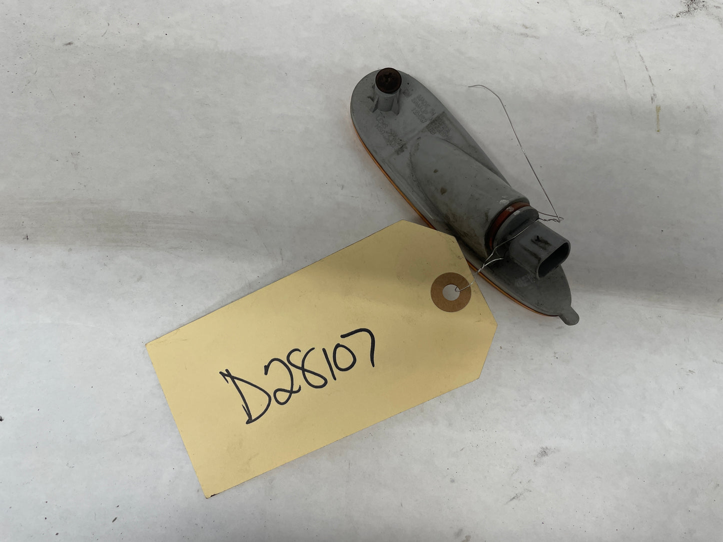 2004 Pontiac GTO LH Driver Side Marker Light OEM - Day's Parts Yard