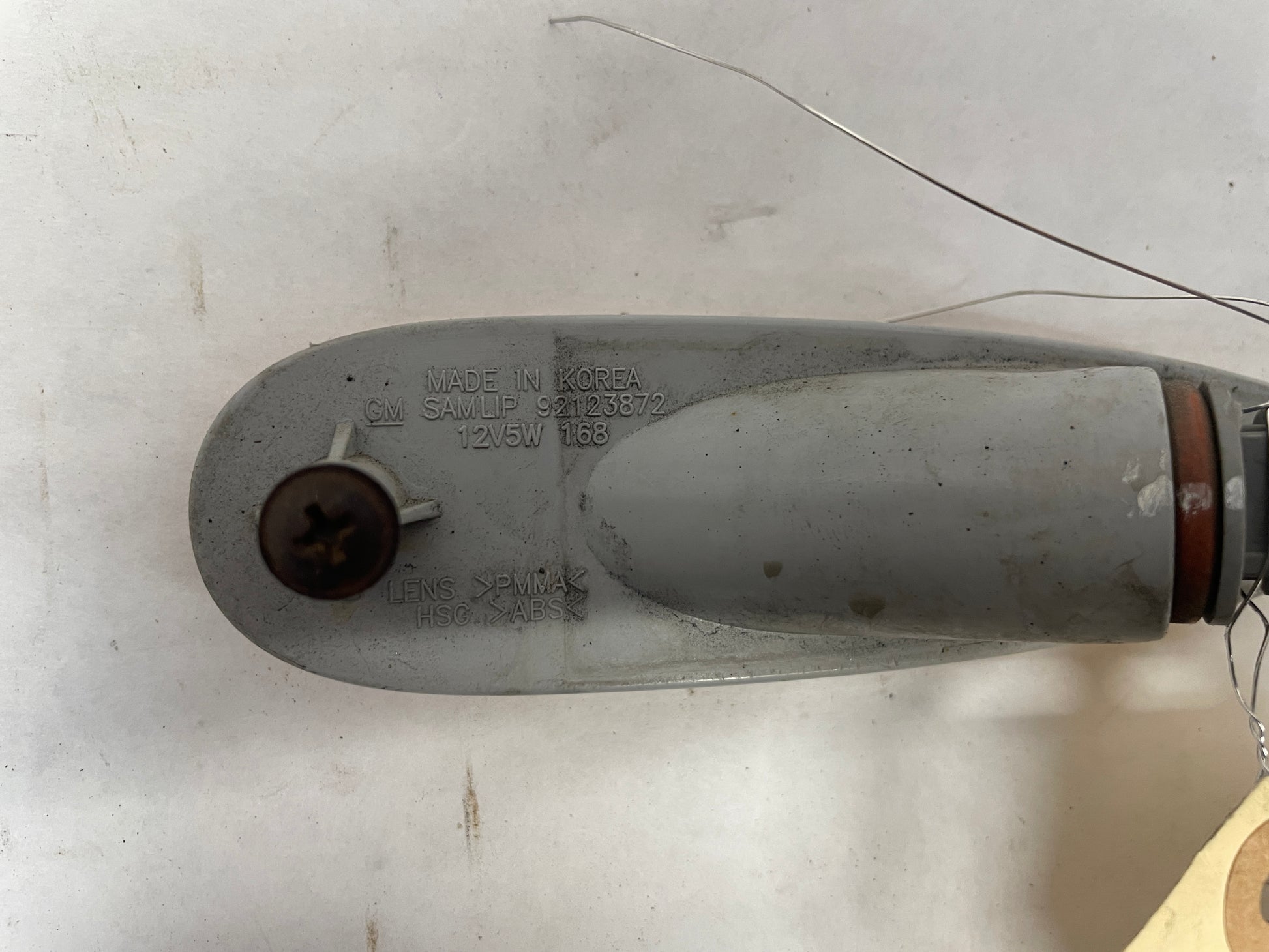 2004 Pontiac GTO LH Driver Side Marker Light OEM - Day's Parts Yard