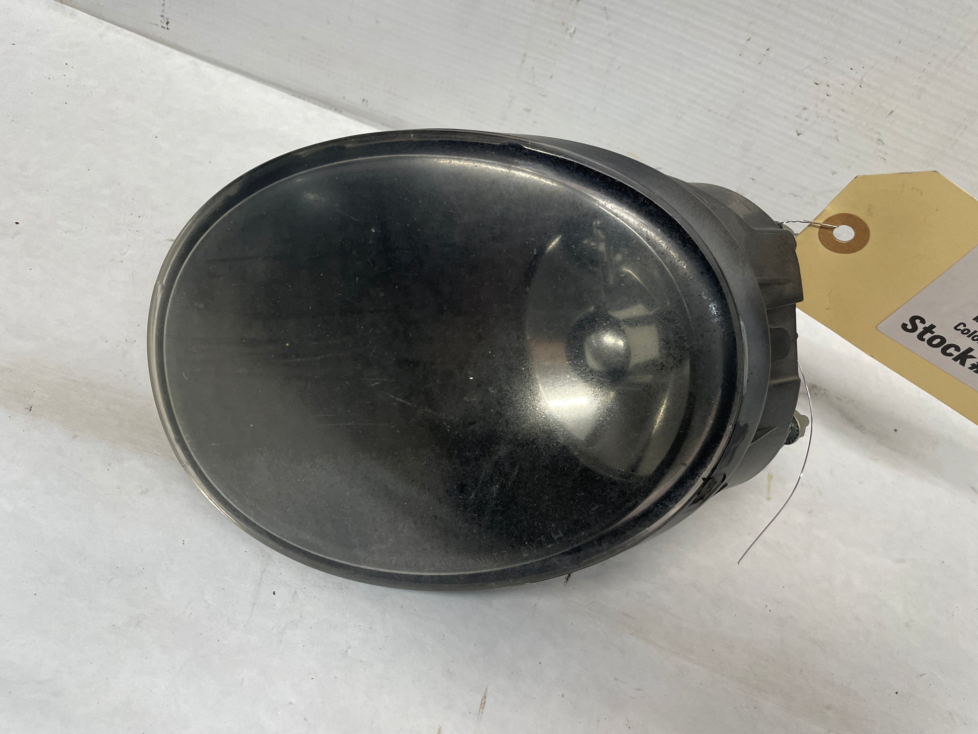 2004 Pontiac GTO LH Driver Fog Light Lamp OEM - Day's Parts Yard