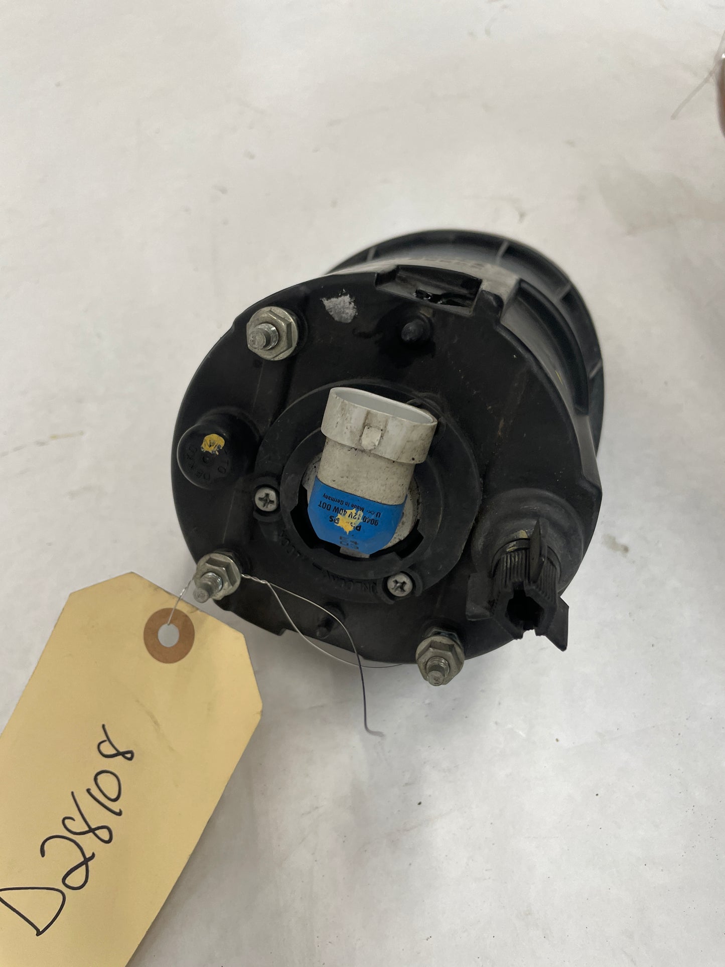 2004 Pontiac GTO LH Driver Fog Light Lamp OEM - Day's Parts Yard