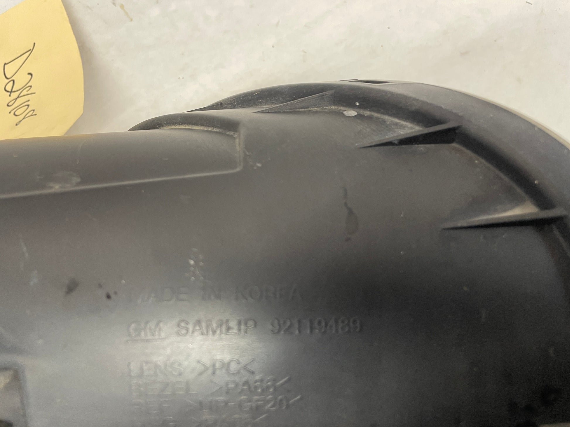 2004 Pontiac GTO LH Driver Fog Light Lamp OEM - Day's Parts Yard