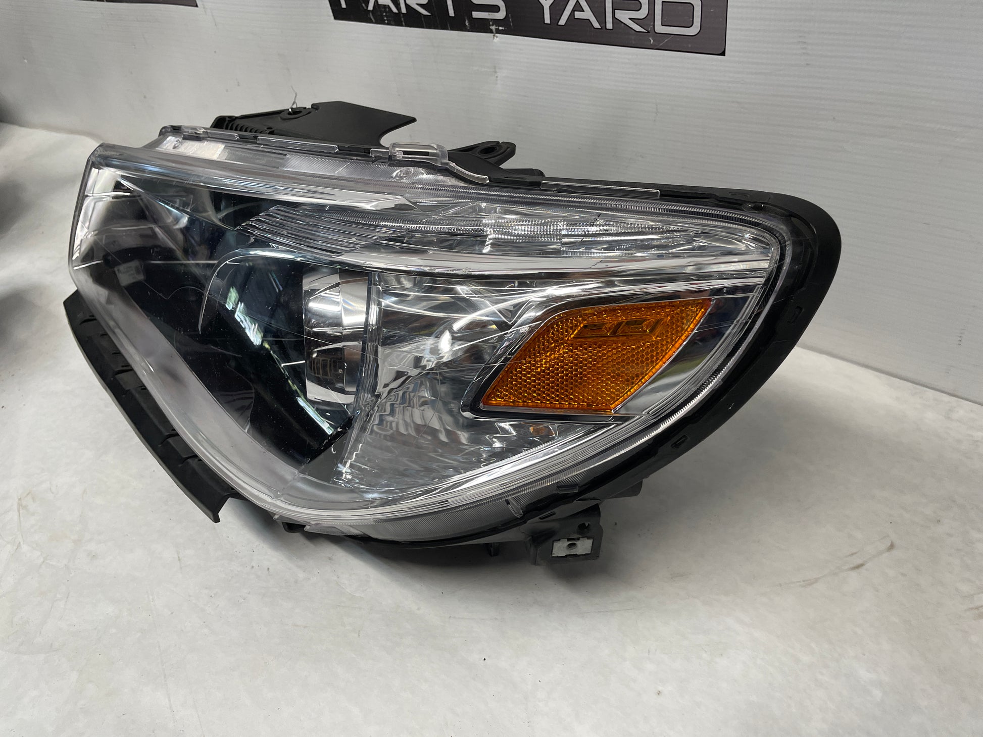 2017 Chevy SS Sedan LH Driver Head Light Lamp Headlight OEM - Day's Parts Yard