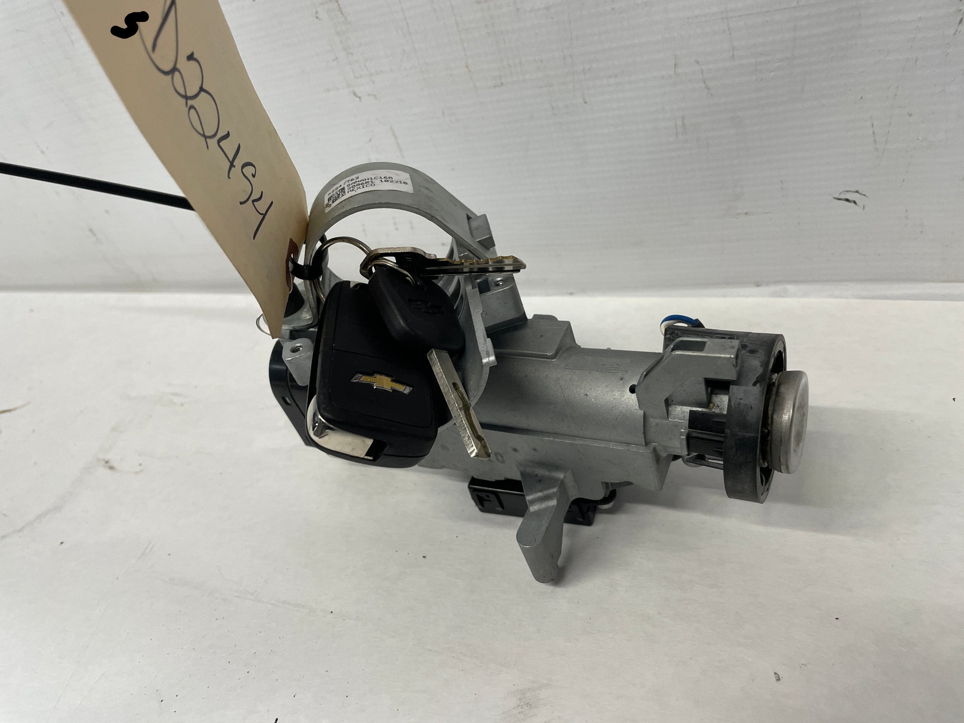 2012 Chevy Camaro SS Complete Steering Column Ignition Lock w/ Key Fob OEM - Day's Parts Yard