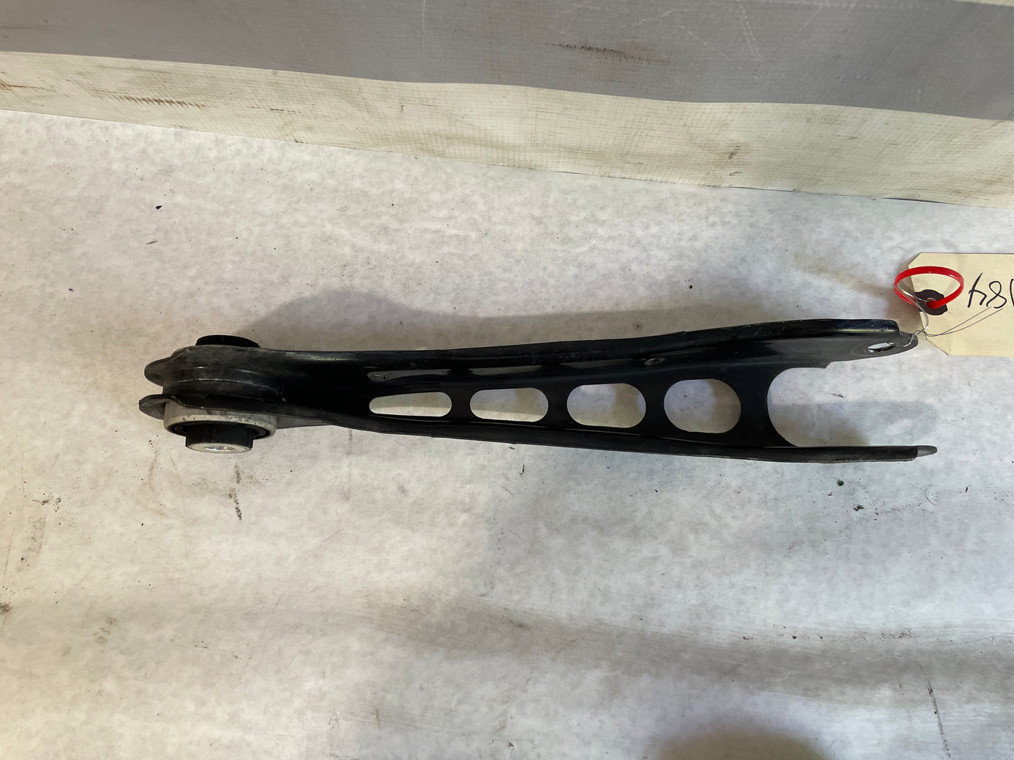 2018 Chevy Camaro ZL1 RH Passenger Rear Upper Control Arm OEM - Day's Parts Yard
