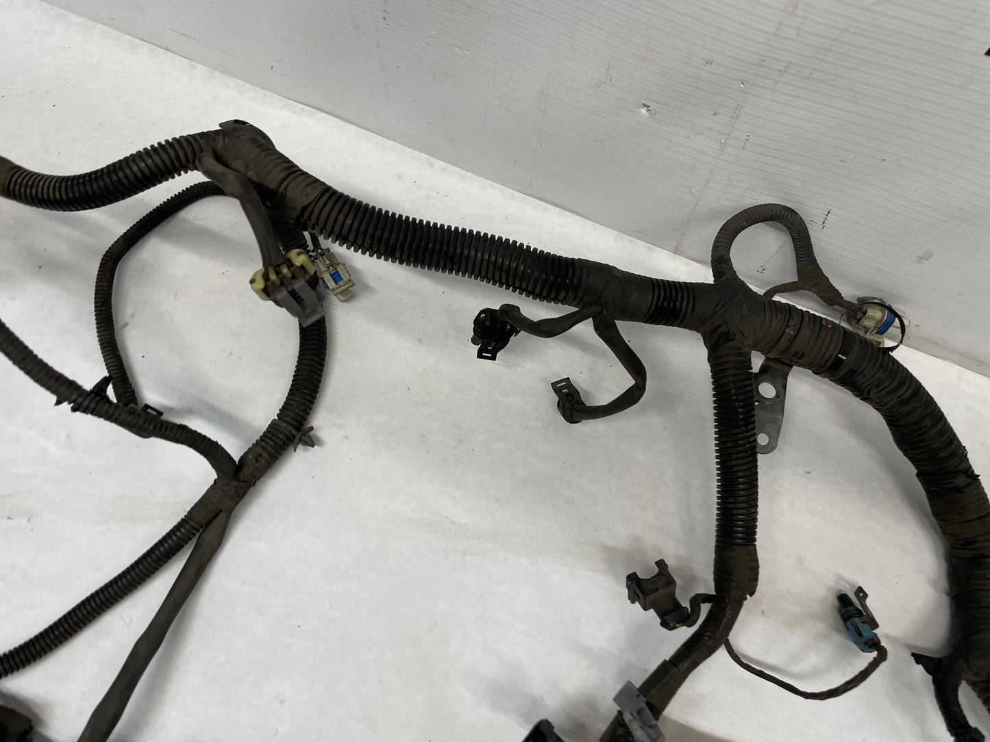 2004 Pontiac GTO Engine Wire Wiring Harness OEM - Day's Parts Yard