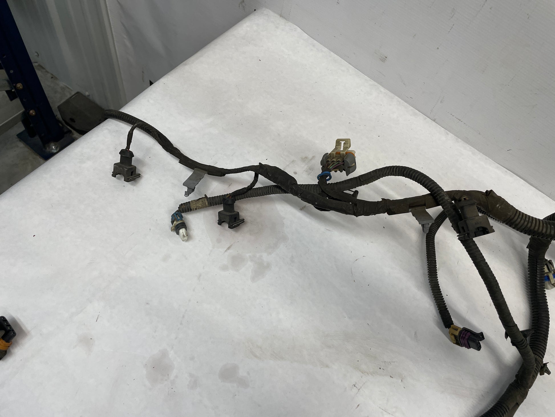 2004 Pontiac GTO Engine Wire Wiring Harness OEM - Day's Parts Yard