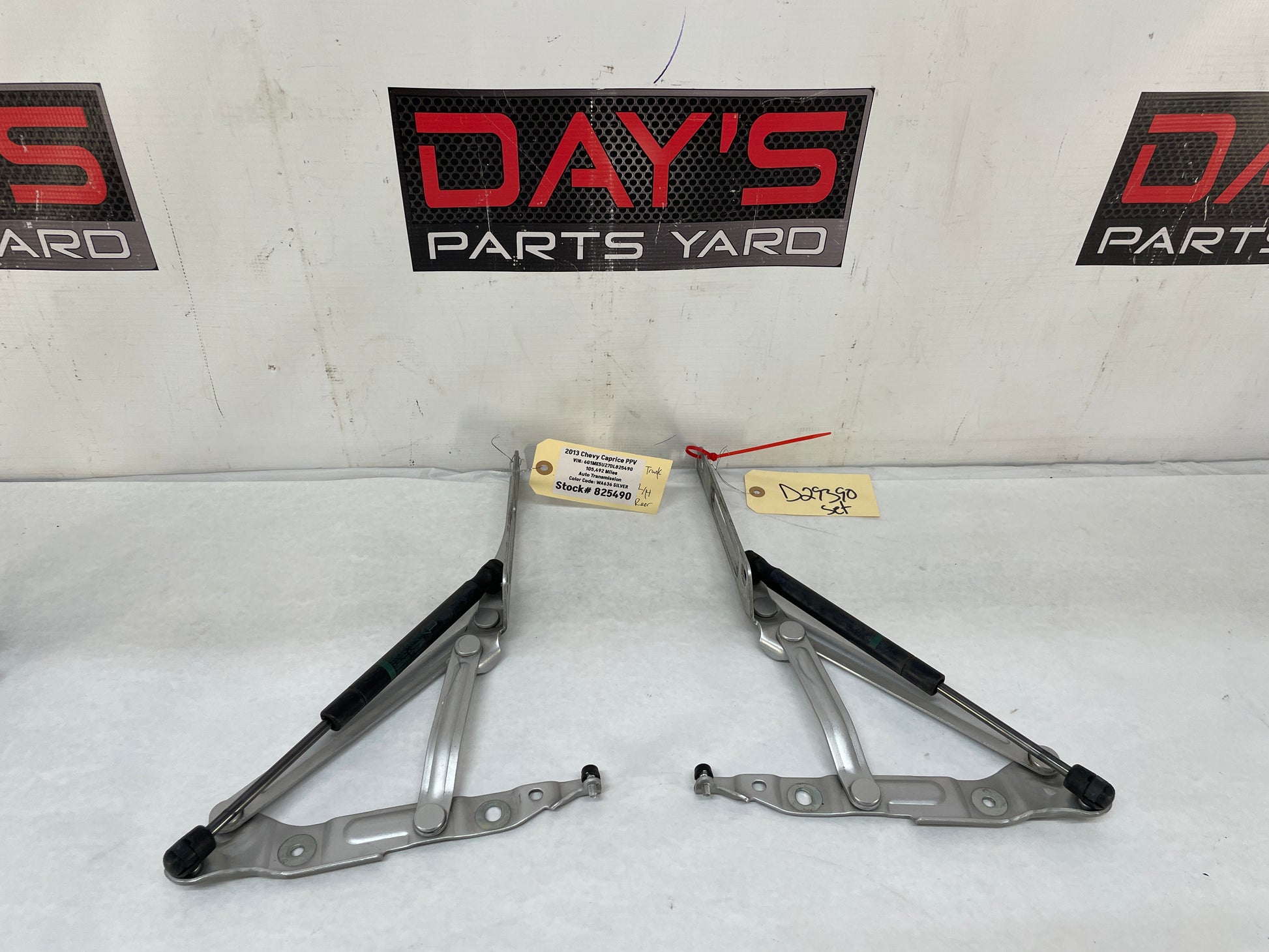 2013 Chevy Caprice PPV RH & LH Trunk Deck Lid Hinges OEM - Day's Parts Yard