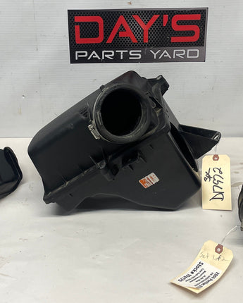 2004 Pontiac GTO Factory OEM Air Intake Assembly