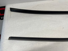 2005 Pontiac GTO RH & LH Roof Panel Joint Finish Trim Molding OEM