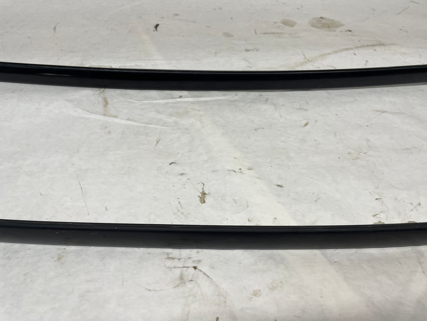 2005 Pontiac GTO RH & LH Roof Panel Joint Finish Trim Molding OEM - Day's Parts Yard