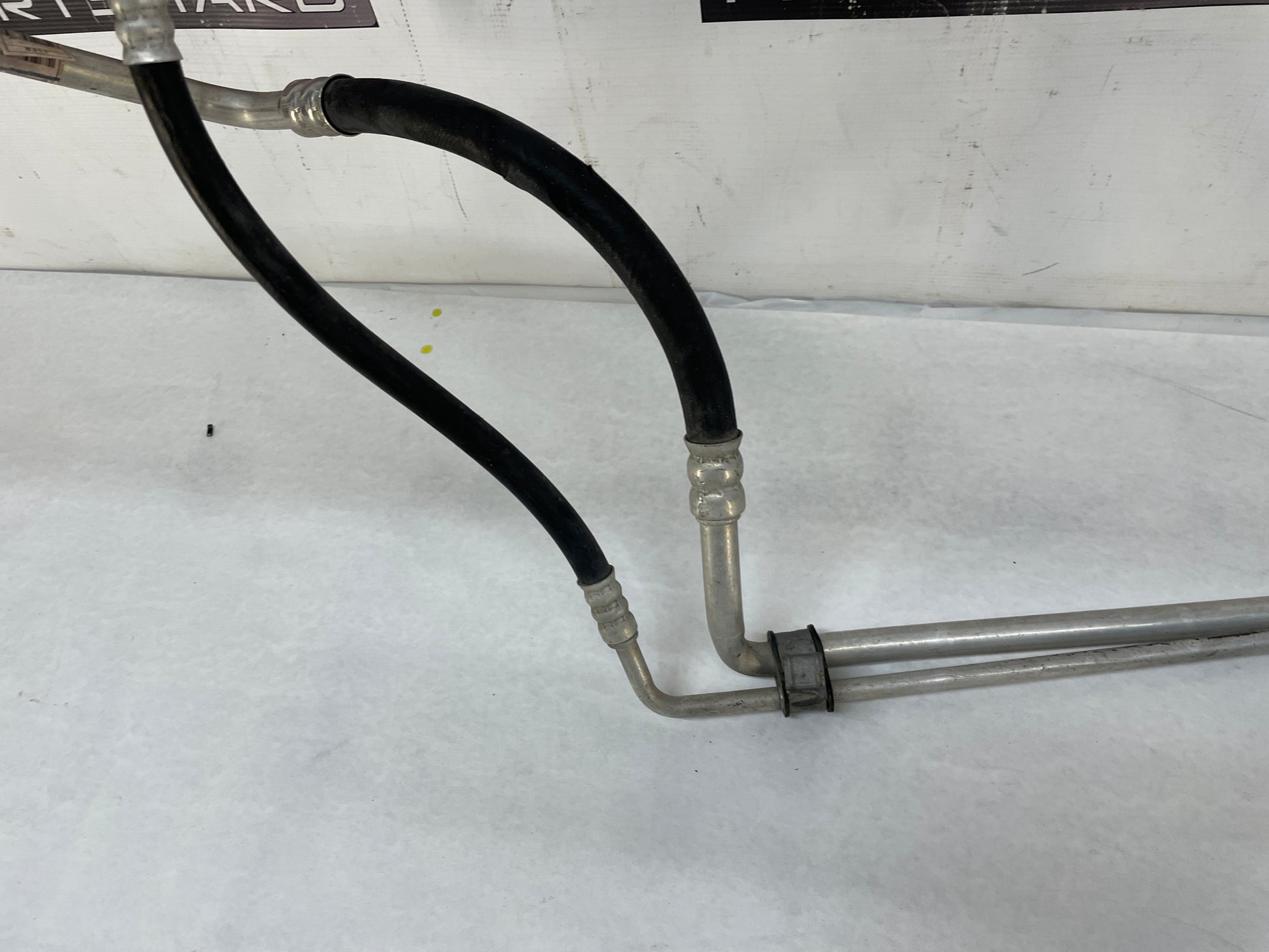 2013 Chevy Caprice PPV AC A/C Air Conditioner Manifold Hose Line Tube OEM - Day's Parts Yard