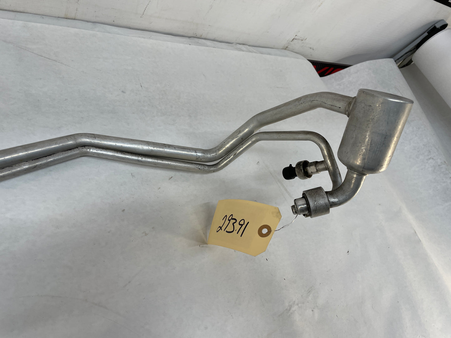 2013 Chevy Caprice PPV AC A/C Air Conditioner Manifold Hose Line Tube OEM - Day's Parts Yard